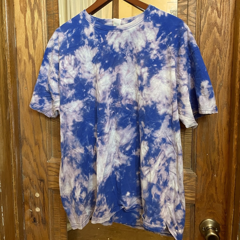 Tie dye souvenir shirt